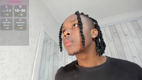 Snapshot of dominicsccott chatting on February 2025 11:54:01 AM Dominicscott online show from February 2025 11:54:01 AM