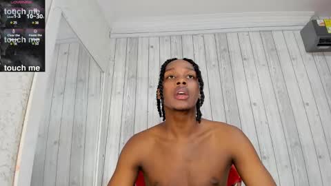 Snapshot of dominicsccott chatting on February 2025 12:38:02 PM Dominicscott online show from February 2025 12:38:02 PM