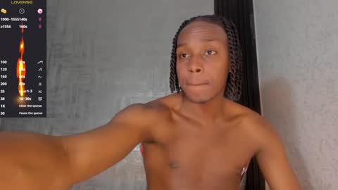 Snapshot of dominicsccott chatting on February 2025 01:55:02 PM Dominicscott online show from February 2025 01:55:02 PM