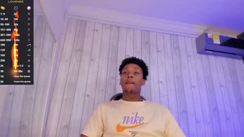 Snapshot of dominicsccott chatting on March 2025 12:41:01 PM Dominicscott online show from March 2025 12:41:01 PM