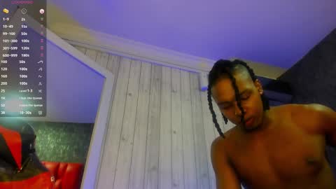 Snapshot of dominicsccott chatting on October 2025 01:01:02 PM Dominicscott online show from October 2025 01:01:02 PM