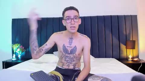 dominik_thompson777 online show from September 2025 07:26:01 PM