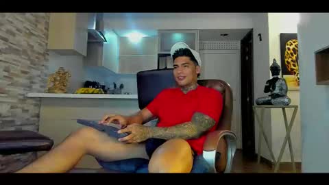 Only fans Ronnie col---InstaRonniecolleman  online show from November 2025 12:09:02 AM