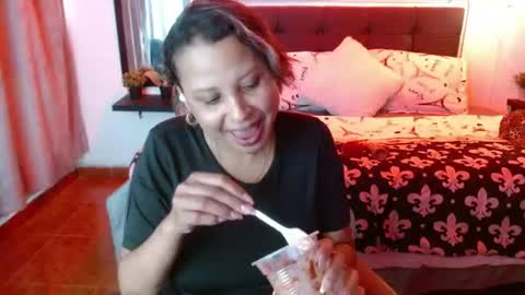  D O M I N K  online show from June 2026 07:57:02 PM