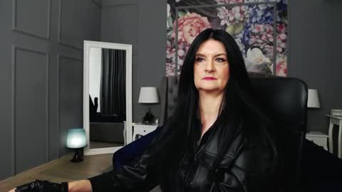 Snapshot of dommelisa chatting on December 2024 09:50:01 PM Dom Melisa online show from December 2024 09:50:01 PM