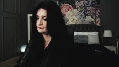 Snapshot of dommelisa chatting on November 2025 10:08:02 PM Dom Melisa online show from November 2025 10:08:02 PM