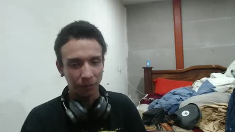 Snapshot of doncanmcleaod chatting on January 2025 09:14:02 PM D0N online show from January 2025 09:14:02 PM