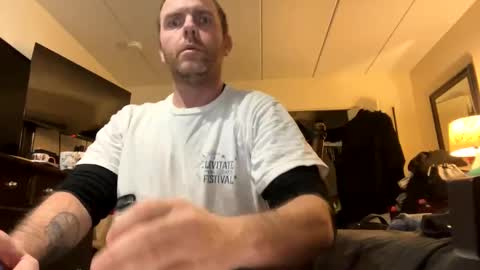 live online show from January 2025 12:26:01 AM