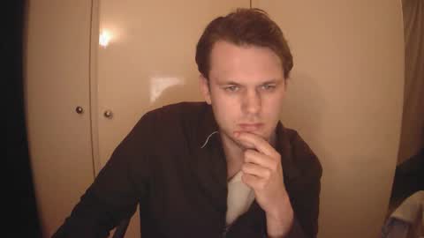 Snapshot of donn053 chatting on March 2026 11:48:01 PM Papi online show from March 2026 11:48:01 PM