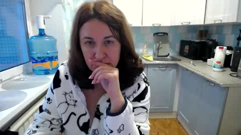 Tatiana 43 curvy sexy body and Joanna redhead 39 years online show from December 2024 06:36:01 AM