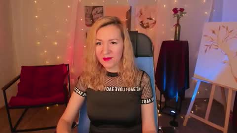 Snapshot of donnasmitth chatting on February 2026 06:58:02 PM Donna online show from February 2026 06:58:02 PM