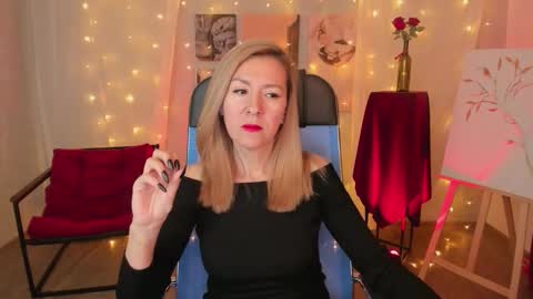 Snapshot of donnasmitth chatting on February 2026 06:48:01 PM Donna online show from February 2026 06:48:01 PM