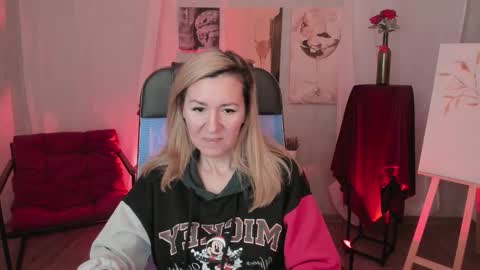 Snapshot of donnasmitth chatting on March 2026 06:56:02 PM Donna online show from March 2026 06:56:02 PM