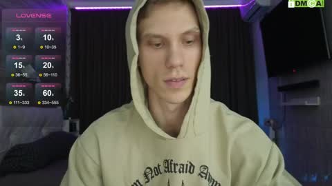 Snapshot of donnikon chatting on April 2026 03:31:02 PM Nikon online show from April 2026 03:31:02 PM