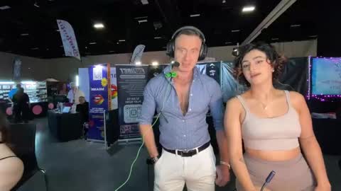 Snapshot of donnybasilisk chatting on November 2025 01:39:01 AM Donny online show from November 2025 01:39:01 AM