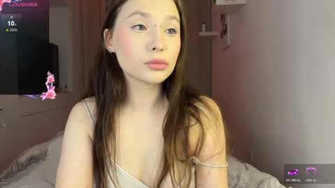 Stacy online show from October 2025 05:08:02 PM