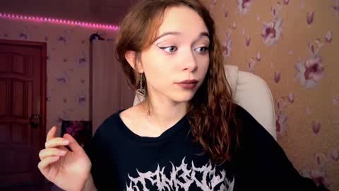 Snapshot of dontoke_ chatting on January 2025 01:55:02 PM Nicole online show from January 2025 01:55:02 PM