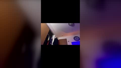 doodlez224472 online show from February 2026 12:01:02 PM