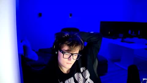 dopeboy277 online show from October 2025 10:17:02 PM