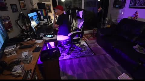 Snapshot of dopeleaf2 chatting on December 2024 09:26:01 PM dopeleaf2 online show from December 2024 09:26:01 PM