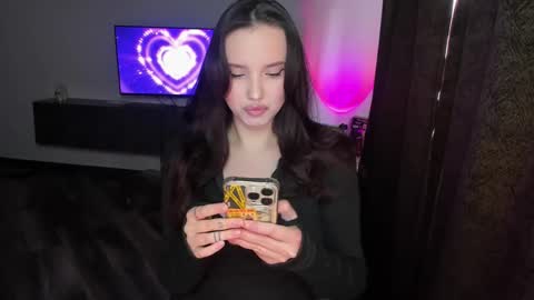 Snapshot of doracharmer chatting on March 2026 01:39:01 PM Dora Charmer online show from March 2026 01:39:01 PM