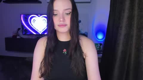 Snapshot of doracharmer chatting on May 2026 01:07:01 PM Dora Charmer online show from May 2026 01:07:01 PM