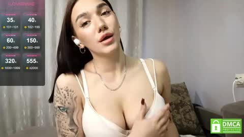 Jacqueline online show from May 2026 09:15:02 AM
