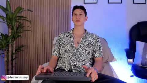 Snapshot of dorian_mystery chatting on September 2025 12:43:01 AM dorian_mystery online show from September 2025 12:43:01 AM