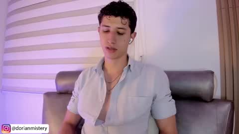 Snapshot of dorian_mystery chatting on March 2026 11:50:01 PM dorian_mystery online show from March 2026 11:50:01 PM