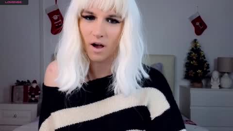 Helen   my second account  online show from January 2025 05:24:01 AM