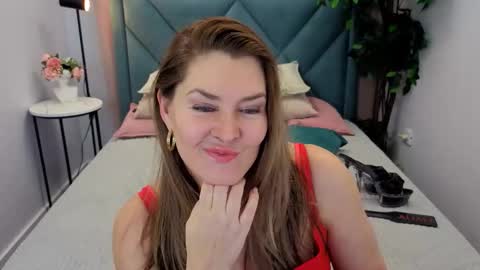 Snapshot of doriana_gray chatting on February 2026 04:25:02 PM doriana_gray online show from February 2026 04:25:02 PM