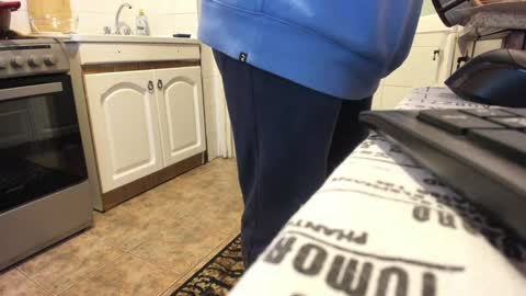 Snapshot of doriancretu95 chatting on December 2024 12:16:02 PM menu below online show from December 2024 12:16:02 PM