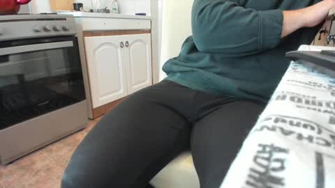 Snapshot of doriancretu95 chatting on December 2024 09:07:01 AM menu below online show from December 2024 09:07:01 AM