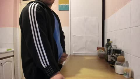 Snapshot of doriancretu95 chatting on January 2025 07:59:01 AM menu below online show from January 2025 07:59:01 AM