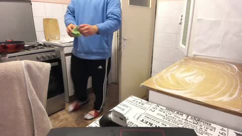 Snapshot of doriancretu95 chatting on January 2025 08:56:02 PM menu below online show from January 2025 08:56:02 PM