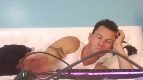 Dorian w Costars online show from September 2025 06:46:02 AM