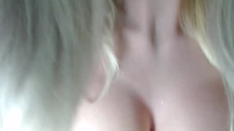 DorisBest online show from December 2024 06:59:02 PM