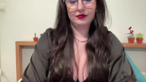 Snapshot of dorothydolly chatting on April 2026 12:18:02 PM Dorothy online show from April 2026 12:18:02 PM