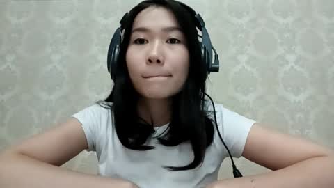 Snapshot of dorothygreene chatting on October 2025 10:45:01 AM YuKi online show from October 2025 10:45:01 AM