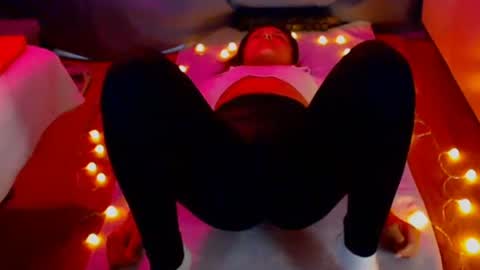 Snapshot of dorotty_ chatting on October 2025 01:50:01 AM Your Dorotty online show from October 2025 01:50:01 AM