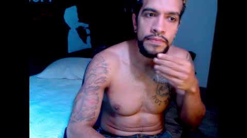 Snapshot of dostoyrodia_34 chatting on December 2024 06:50:01 PM will online show from December 2024 06:50:01 PM