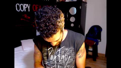 Snapshot of dostoyrodia_34 chatting on December 2024 09:37:02 PM will online show from December 2024 09:37:02 PM