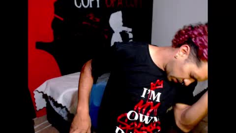 Snapshot of dostoyrodia_34 chatting on January 2025 03:11:02 AM will online show from January 2025 03:11:02 AM