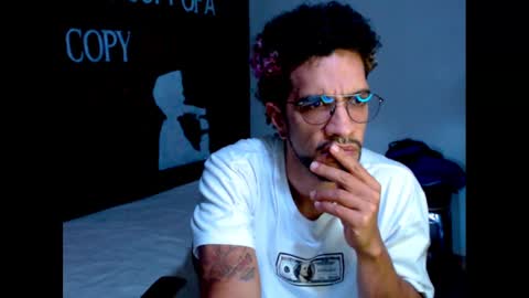 Snapshot of dostoyrodia_34 chatting on February 2025 12:09:01 AM will online show from February 2025 12:09:01 AM