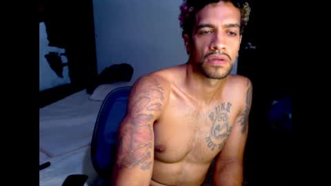 Snapshot of dostoyrodia_34 chatting on February 2025 10:41:01 PM will online show from February 2025 10:41:01 PM