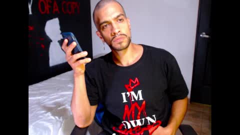 Snapshot of dostoyrodia_34 chatting on February 2025 04:37:01 AM will online show from February 2025 04:37:01 AM