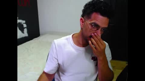 Snapshot of dostoyrodia_34 chatting on September 2025 02:22:02 AM will online show from September 2025 02:22:02 AM