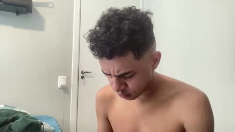 Snapshot of dotadinha chatting on March 2026 03:08:01 PM dotadinha online show from March 2026 03:08:01 PM