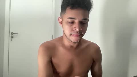 Snapshot of dotadinha chatting on March 2026 02:01:01 PM dotadinha online show from March 2026 02:01:01 PM