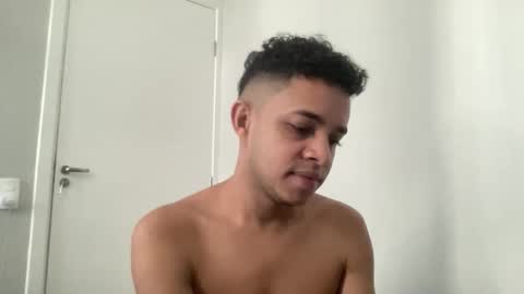 Snapshot of dotadinha chatting on March 2026 04:28:02 PM dotadinha online show from March 2026 04:28:02 PM